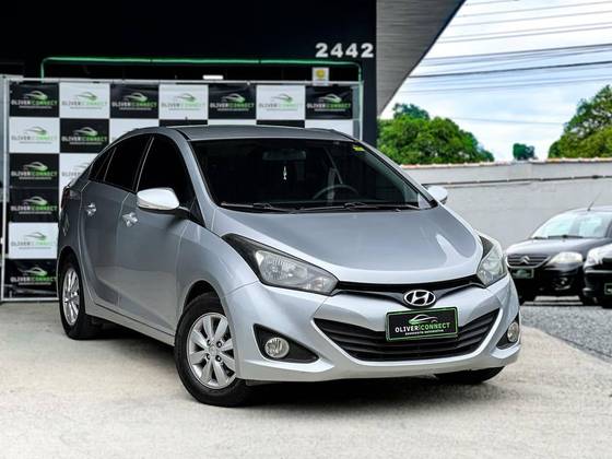 HYUNDAI HB20X 1.6 16V STYLE FLEX 4P AUTOMÁTICO
